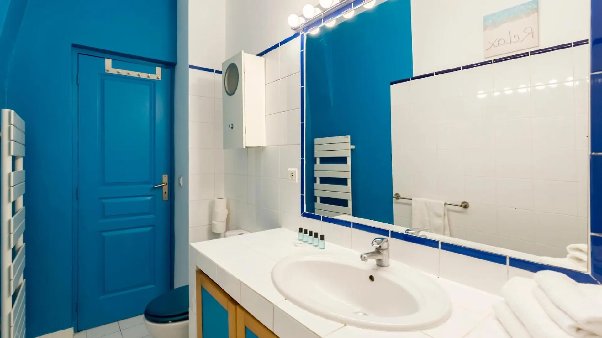 Marais Place Des Vosges Sevigne Apartment Paris